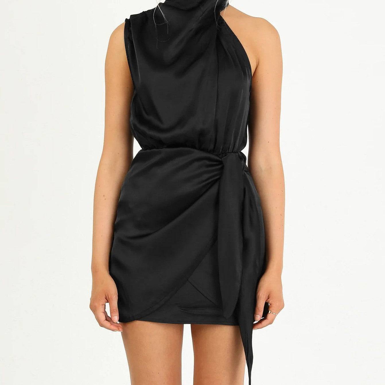 Elegant Halter Neck Dress Fashion Sleeveless Waist-tied Short Dresses