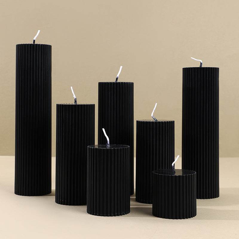 Black Cylinder Aromatherapy Soy Candles - VIOLA GRACE