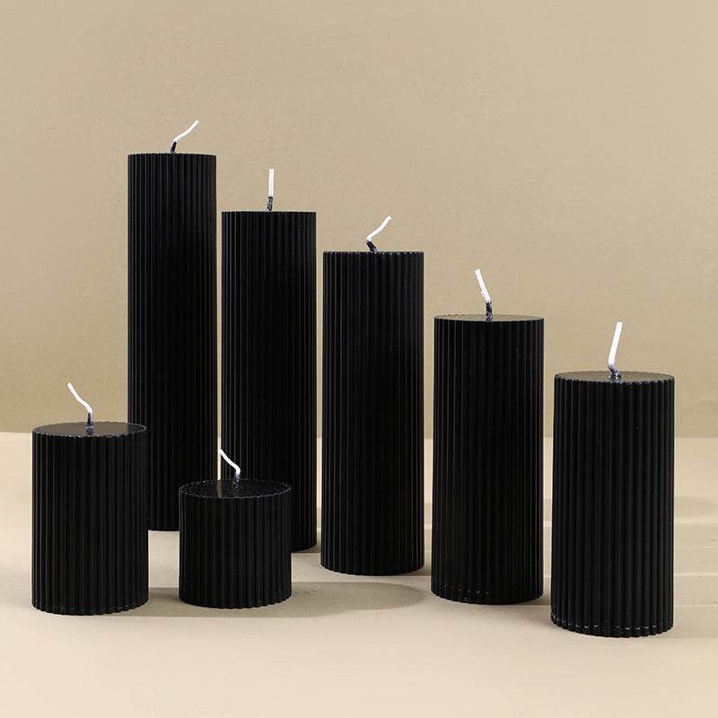 Black Cylinder Aromatherapy Soy Candles - VIOLA GRACE